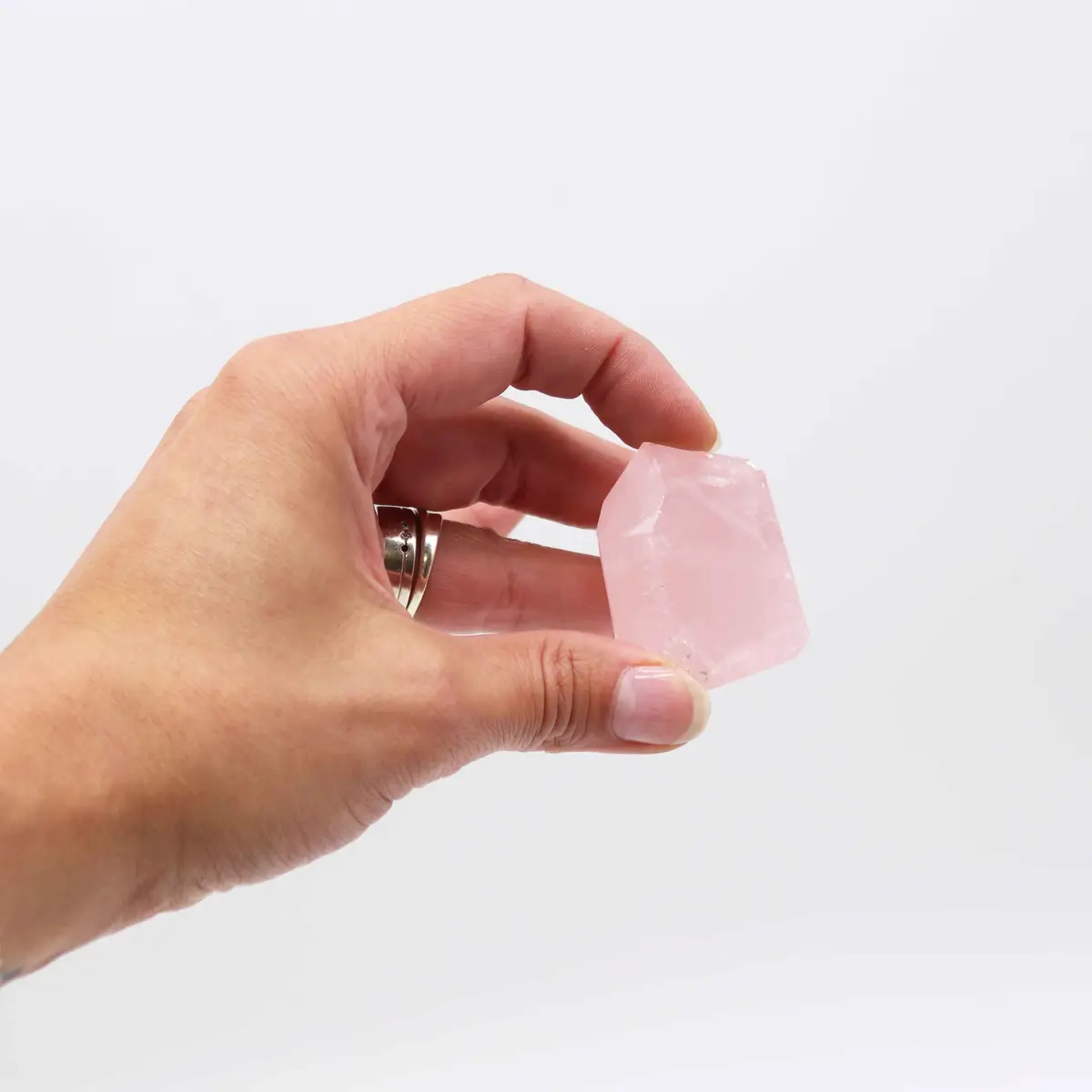 Ädelstensspets av indisk rosenkvarts cirka 6 cm (0,5 kg) – ca 8 stycken - produktbild 2