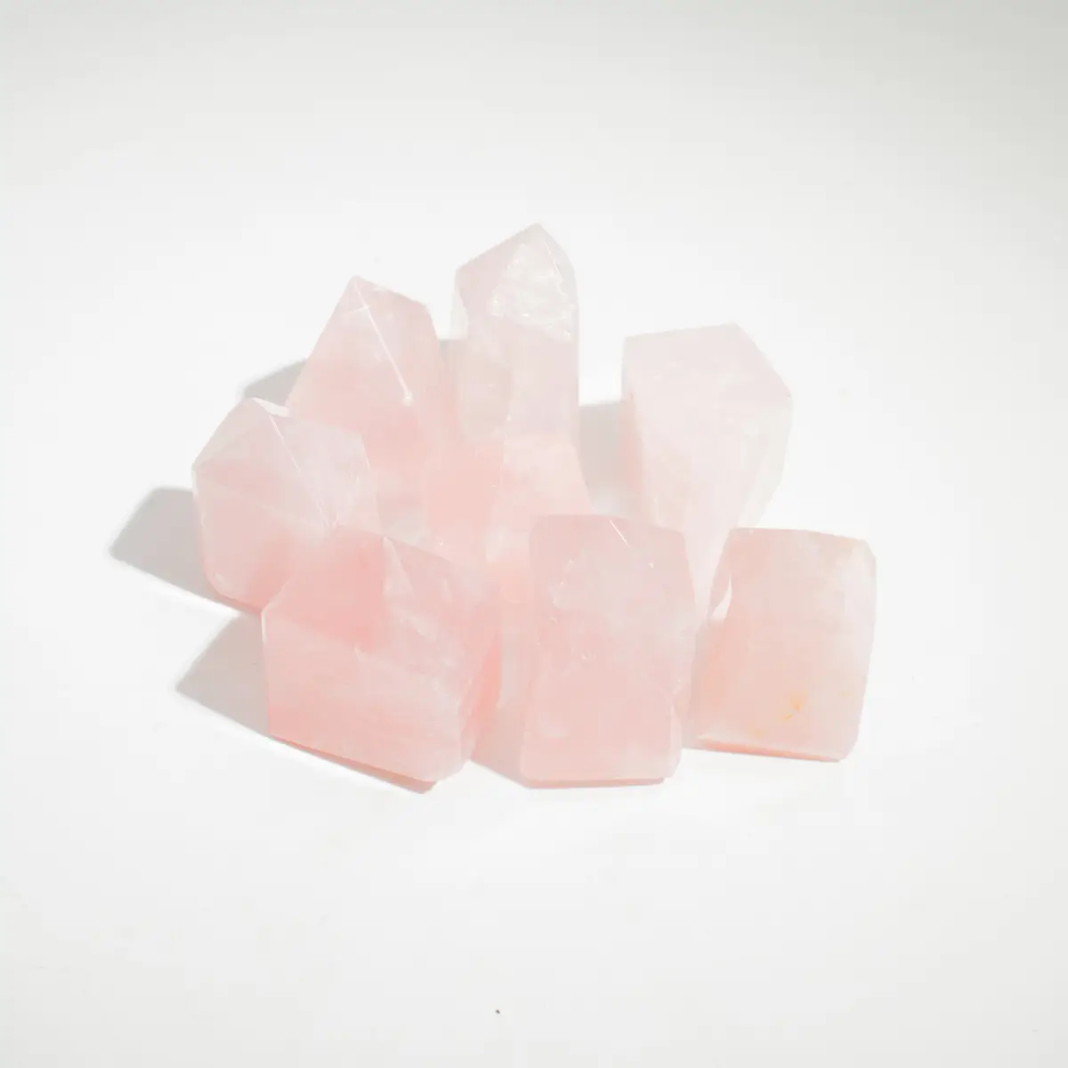 Ädelstensspets av indisk rosenkvarts cirka 6 cm (0,5 kg) – ca 8 stycken - produktbild 3