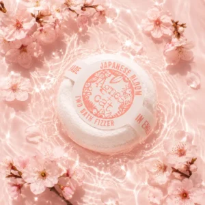 Agnes + Cat presentset med badbomber i dofterna japansk blomma, clementin och te & ros - produktbild 2