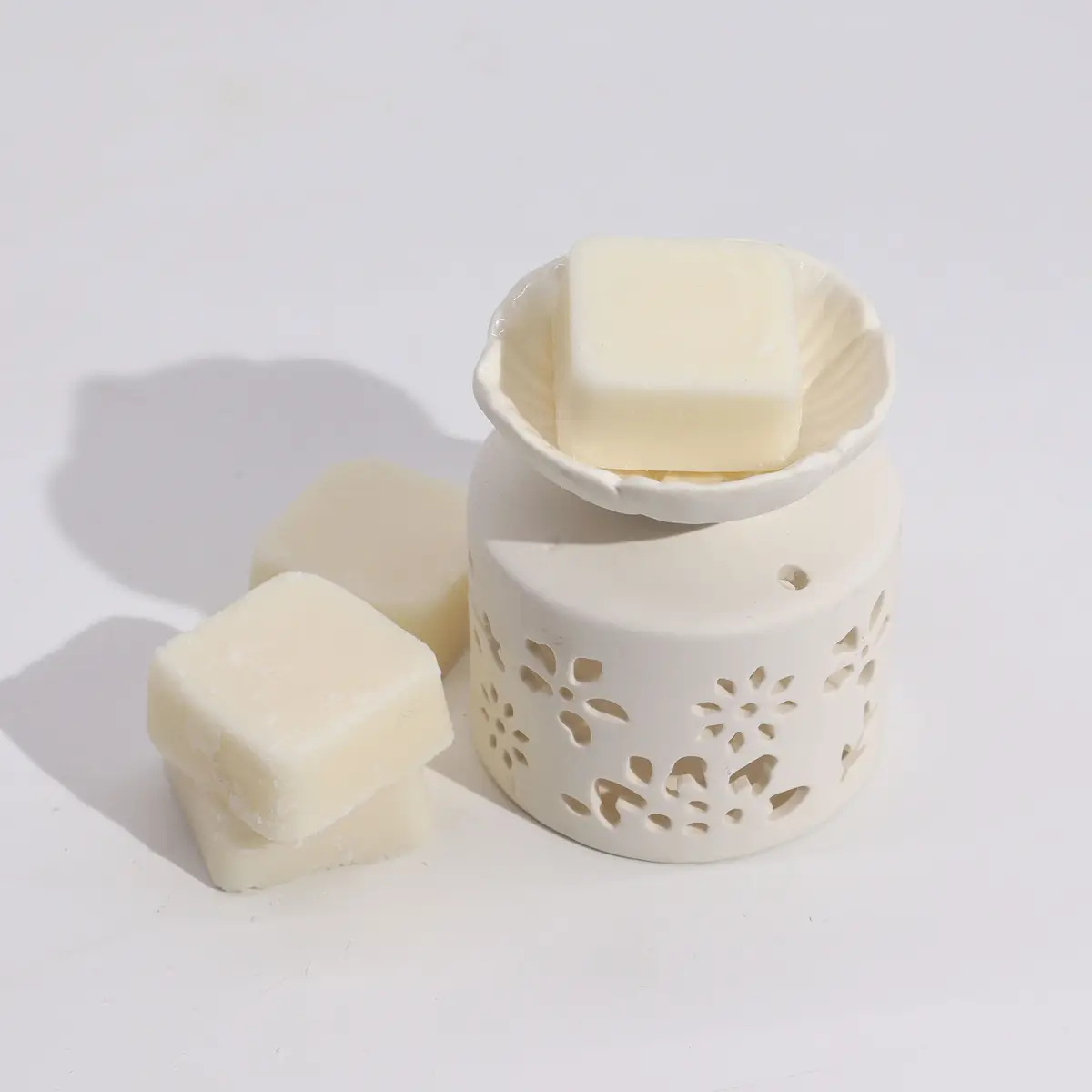 Agnes + Cat Presentset med doftljus och oljebrännare i marockansk stil - produktbild 4
