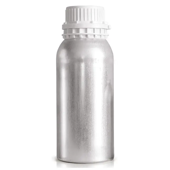 Aluminiumflaska med vit skruvkapsyl på vit bakgrund