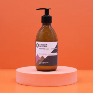 Ancient Wisdom Parfymerad hand- och kroppslotion hallon och granatäpple 300 ml - produktbild 2