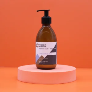 Ancient Wisdom Sandelträ Silkeslotion för händer och kropp 300 ml - produktbild 3