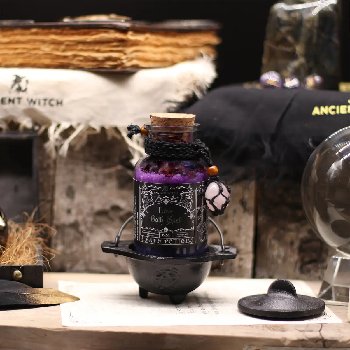 Ancient Witch badpotion för kärlek med rosenkvartsamulett - produktbild 5