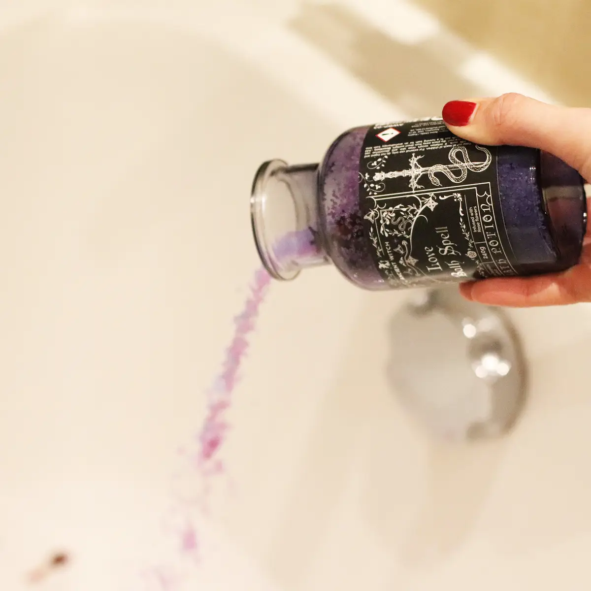 Ancient Witch badpotion för kärlek med rosenkvartsamulett - produktbild 7