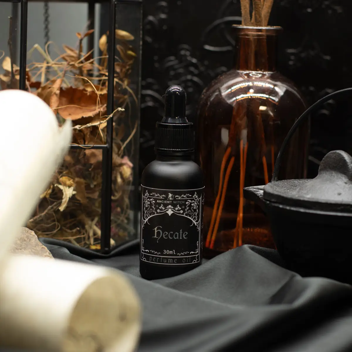Ancient Witch parfymolja Hecate 30 ml - produktbild 9