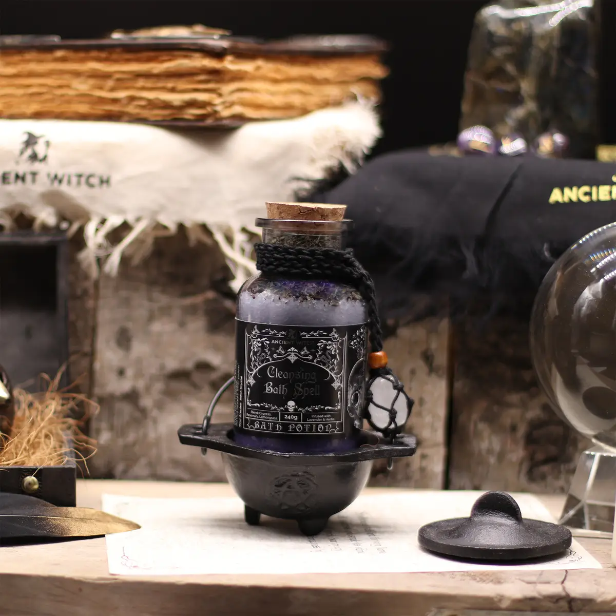 Ancient Witch rengörande badsalt med kristallamulet - produktbild 6