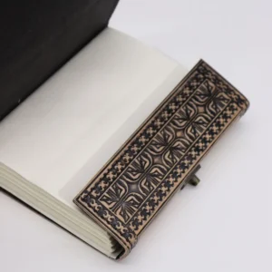 Anteckningsbok i läder med Buddha-motiv, rödbrun, 200 sidor, 17,5x12,5x3 cm - produktbild 2