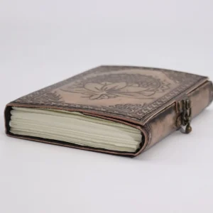 Anteckningsbok i läder med lotusmandala och vintageutseende, antikgrå, 200 sidor - produktbild 3