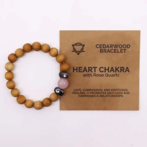 Armband i cederträ med hjärtchakra och rosenkvarts - produktbild 4