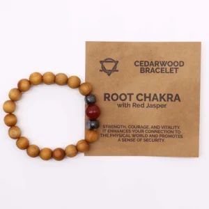 Armband i cederträ med rotchakra och röd jaspis - produktbild 4