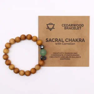 Armband i cederträ med sakralchakra och grön aventurin - produktbild 4