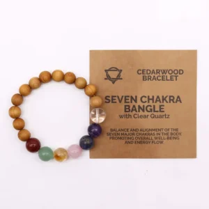 Armband i cederträ med sju chakrastenar - produktbild 4