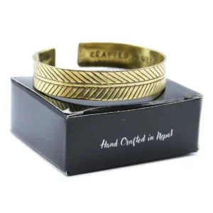Armband i mässing med tibetansk mantra och livets träd - produktbild 3