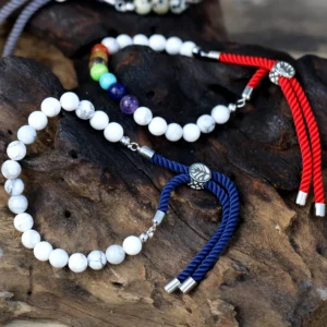 Armband med ädelstenssnören i dalmatinerjaspis och silverpläterad justerbar stängning - produktbild 4