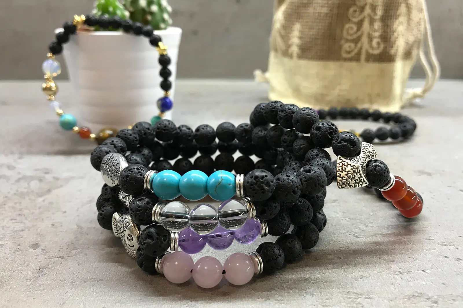 Armband med lavasten och bergkristall Tribal Rock - produktbild 4