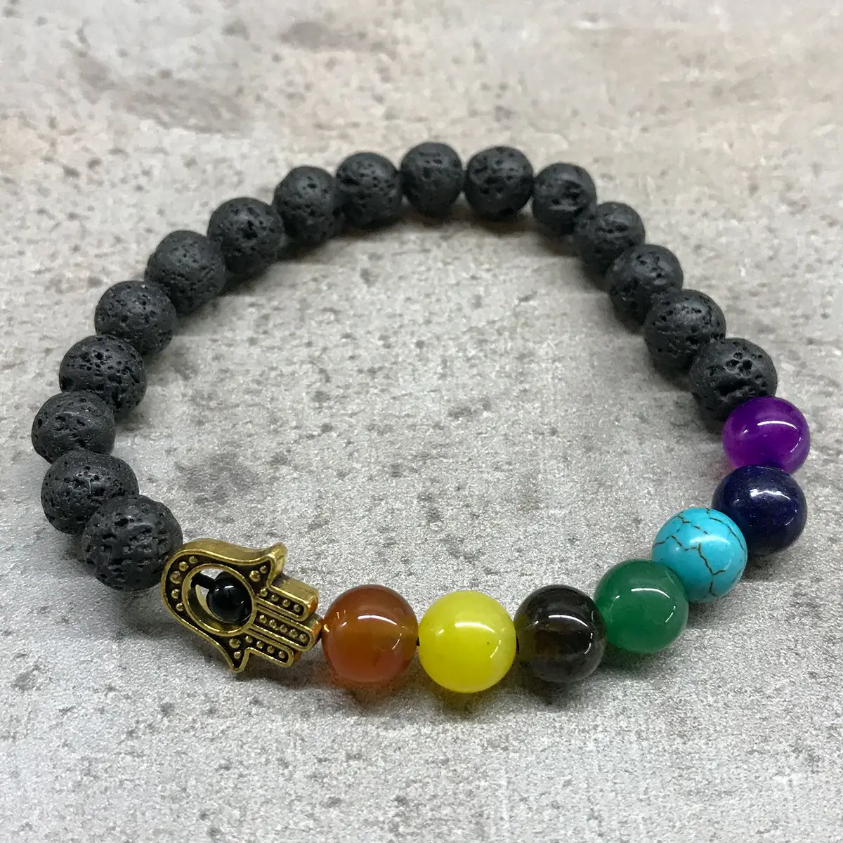 Armband med lavasten och Hamsa chakra - produktbild 2