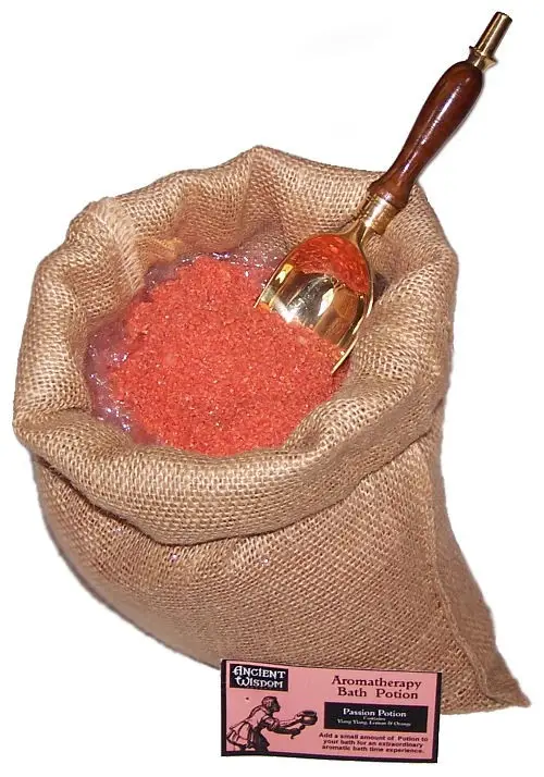 Aromaterapeutiskt badsalt med ylang ylang, citron och apelsin i jutesäck 7 kg - produktbild 2