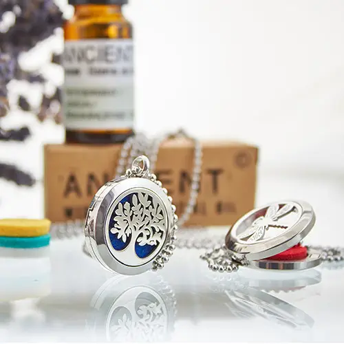 Aromaterapihalsband med hamsa chakra, 30 mm - produktbild 4