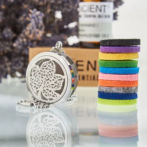 Aromaterapihalsband med lövmotiv 30 mm - produktbild 3