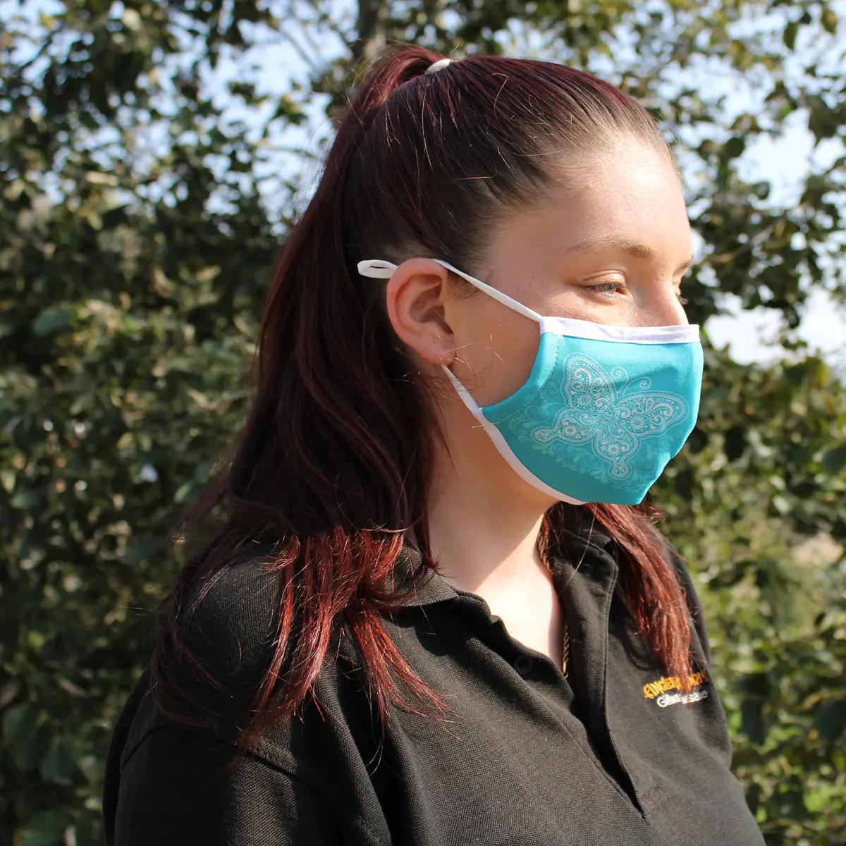 Återanvändbar modeansiktsmask med blå fjäril och PM2.5-filter för vuxna - produktbild 2