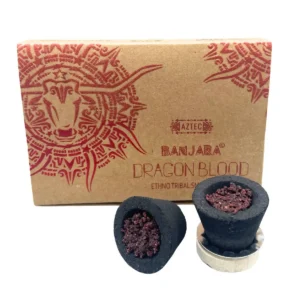 Förpackning med Banjara hartskoppar fyllda med Dragon's Blood-harts och tillhörande metallplatta