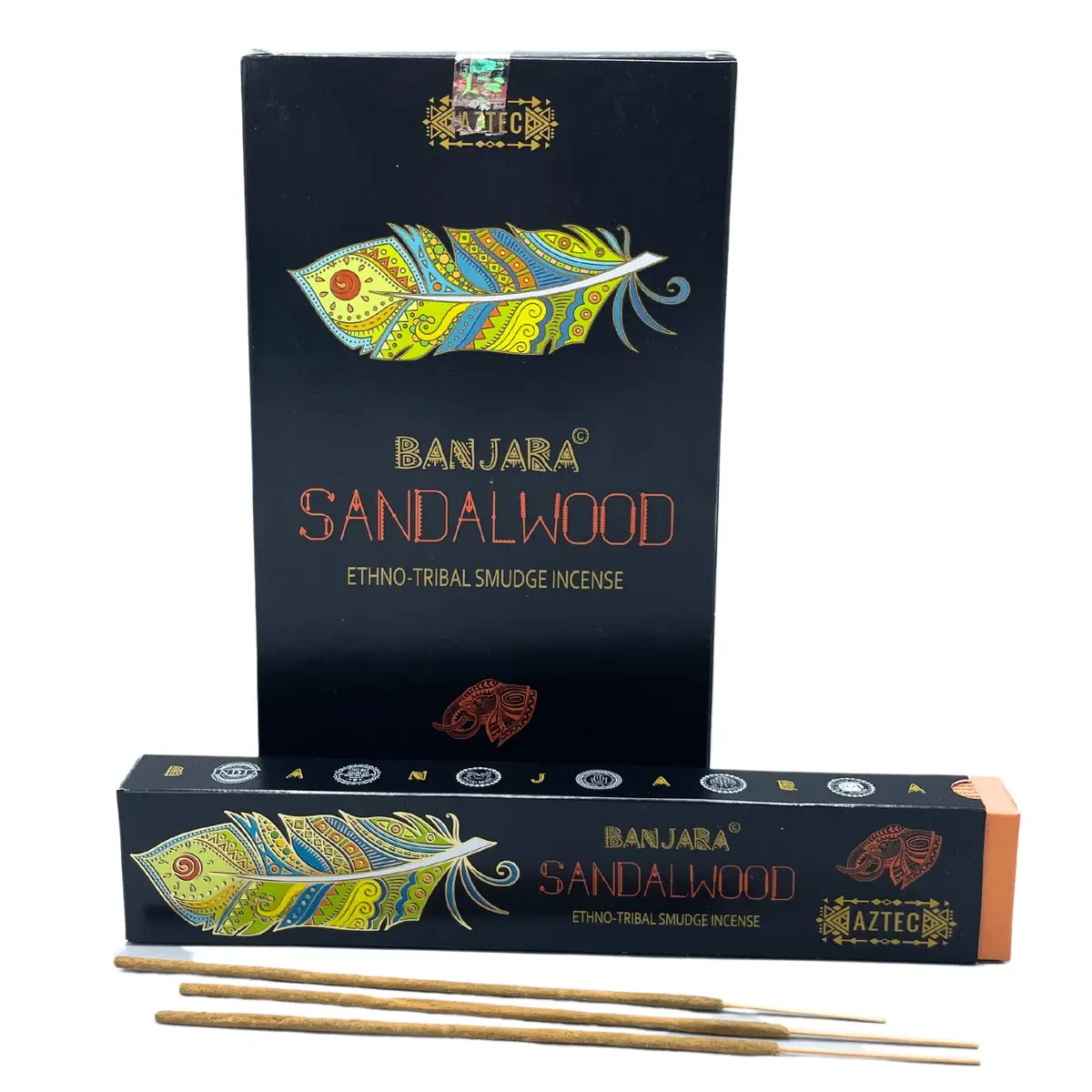 Förpackning med Banjara Tribal rökelsepinnar med sandelträdoft och några lösa pinnar