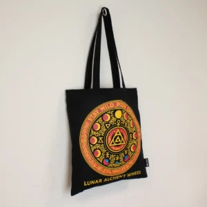 Bomullskasse med Luna Alchemy Wheel-motiv i svart - produktbild 3