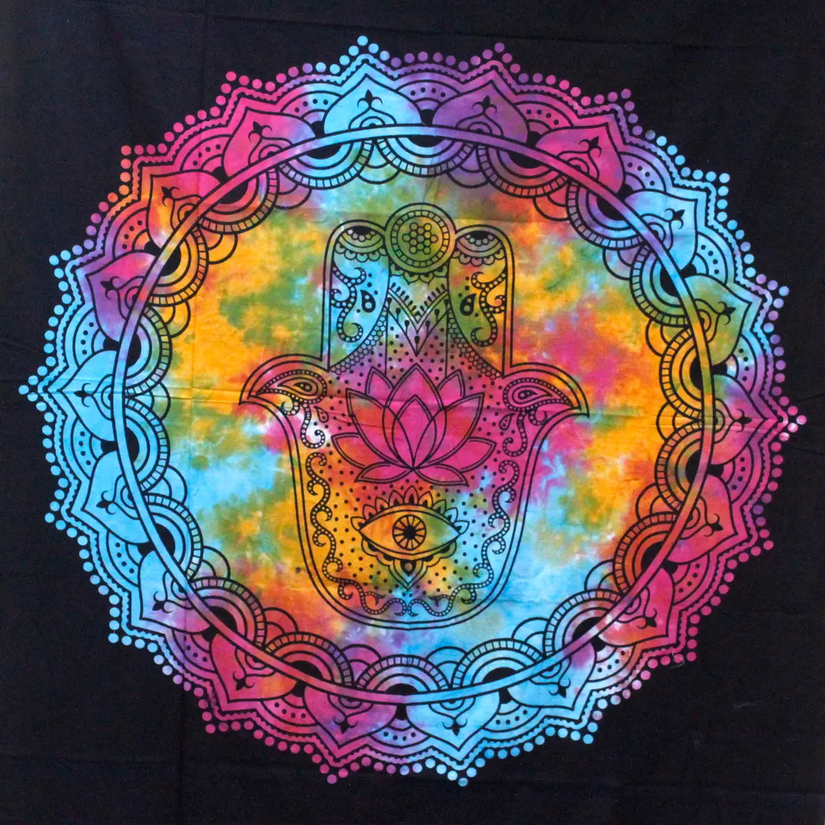 Bomullstäcke och väggbonad med svart Hamsa-motiv 130x200 cm - produktbild 3