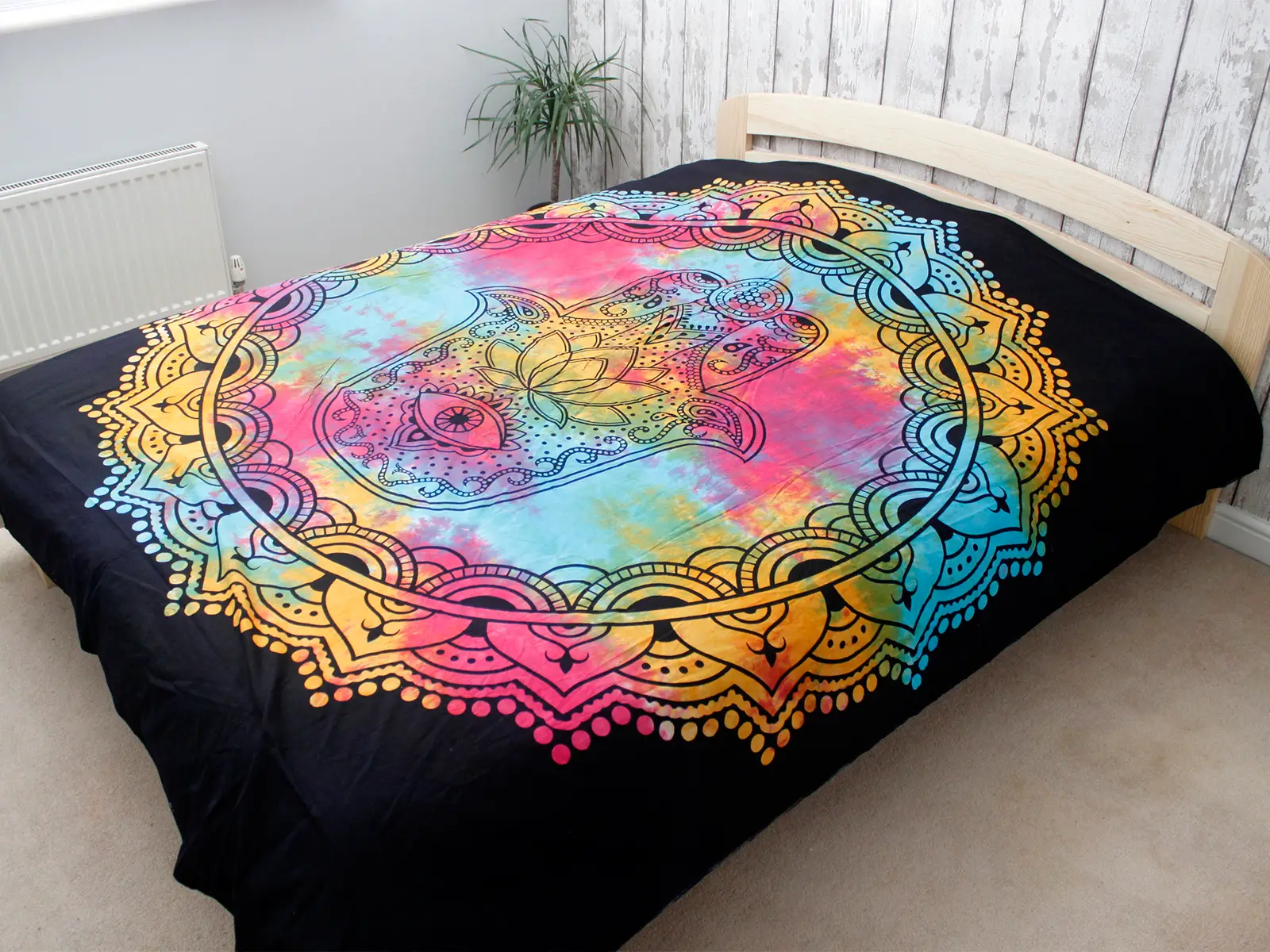 Bomullstäcke och väggbonad med svart Hamsa-motiv 230 x 200 cm - produktbild 2