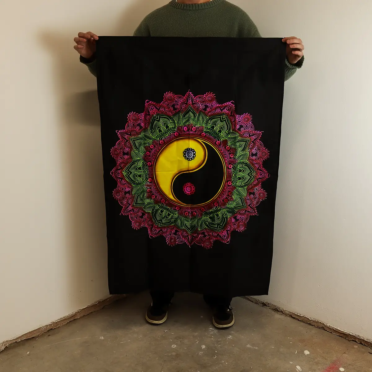 Bomullsväggbonad med Ying & Yang-mandala 70x110 cm - produktbild 2