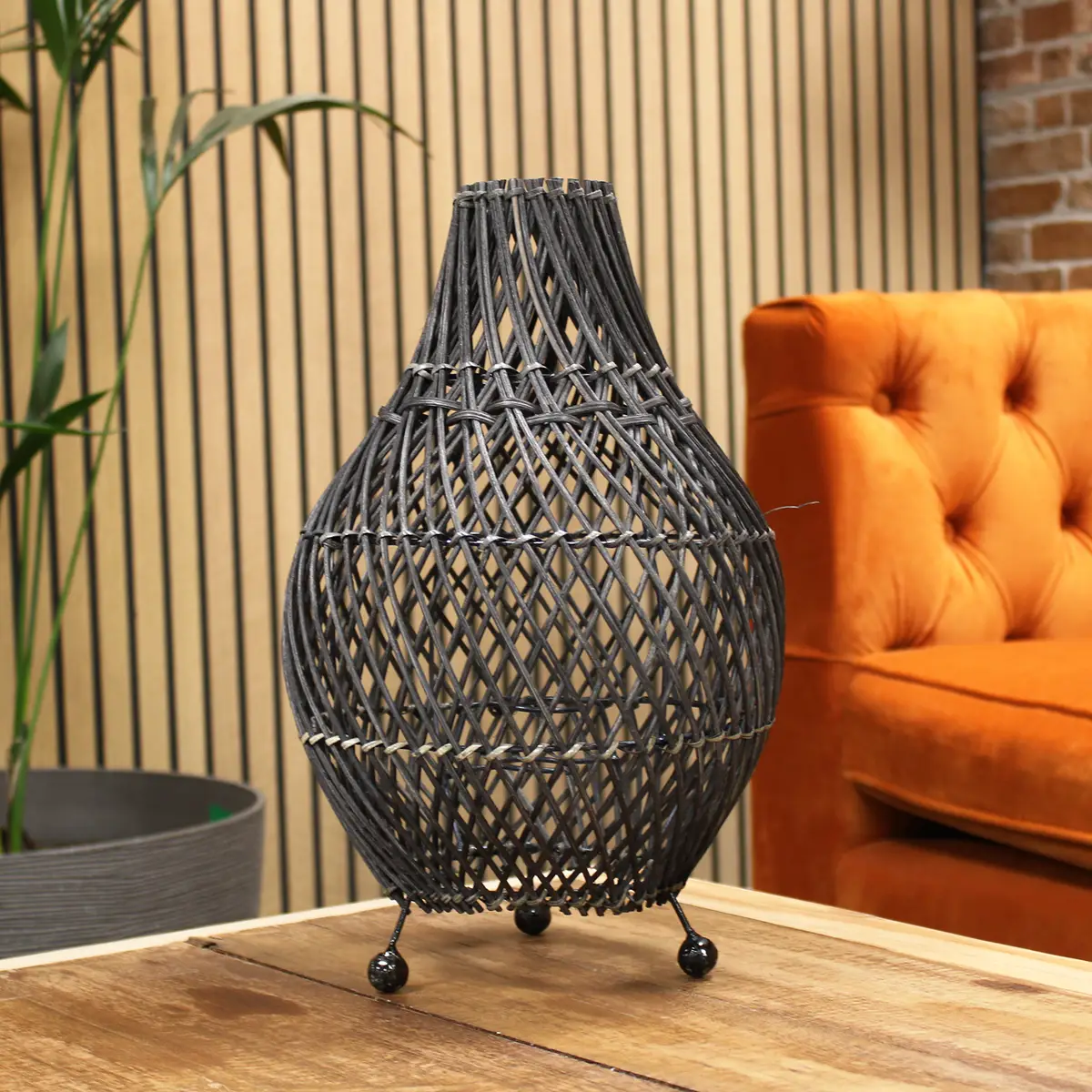 Bordslampa i svart rotting - produktbild 2