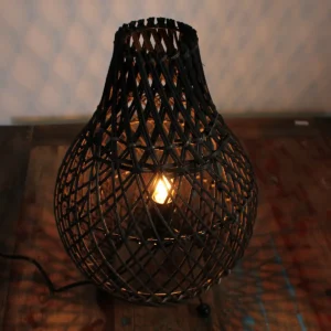 Bordslampa i svart rotting - produktbild 6
