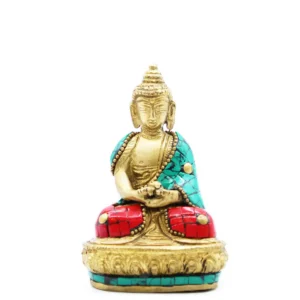 Handgjord buddhafigur i mässing med röd och turkos dekor i sittande meditationspose