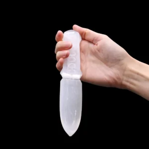 Ceremoniell kniv i selenit med chakrasymboler - produktbild 3