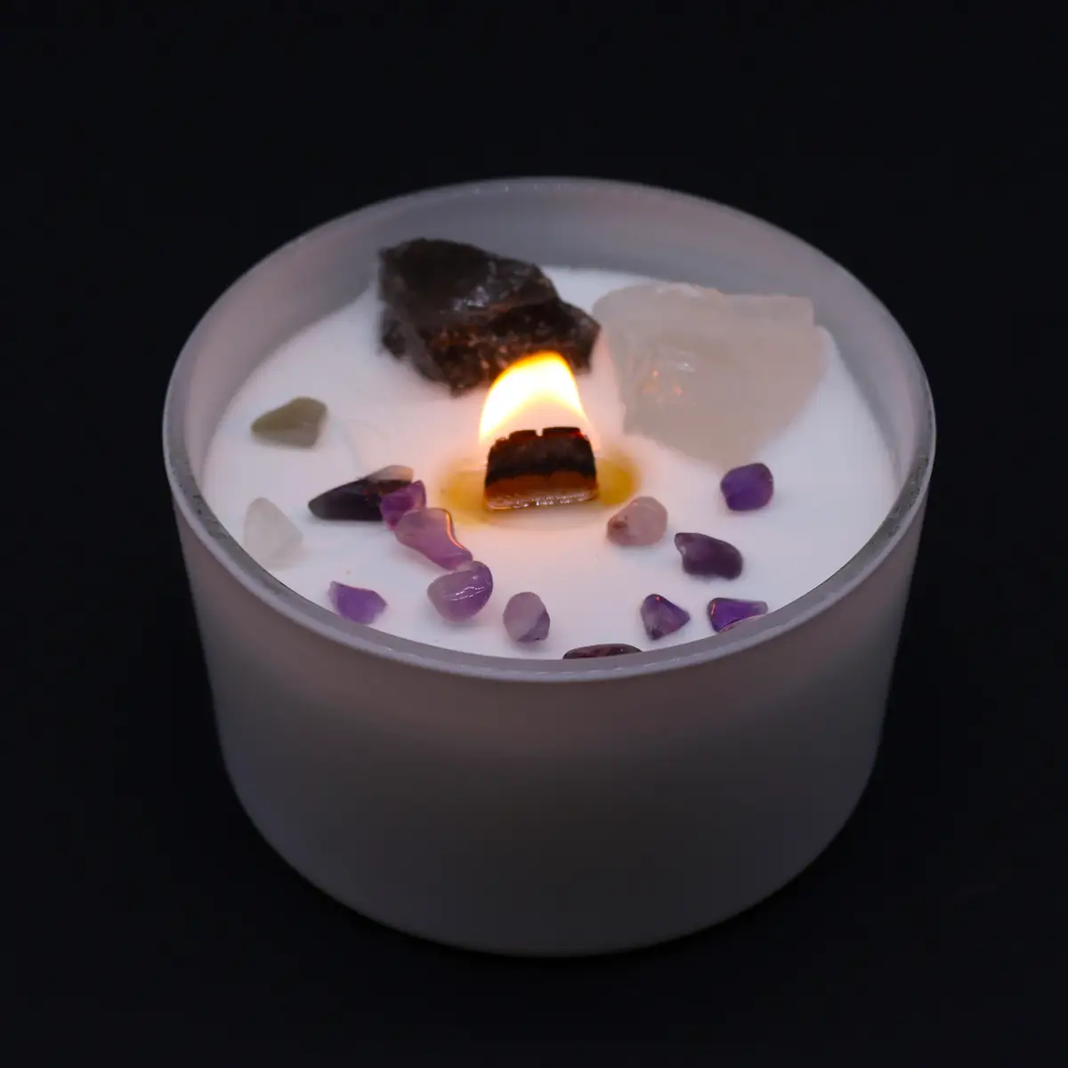 Chakra kristalljus för kronchakra med sojavax och äkta kristaller - produktbild 2