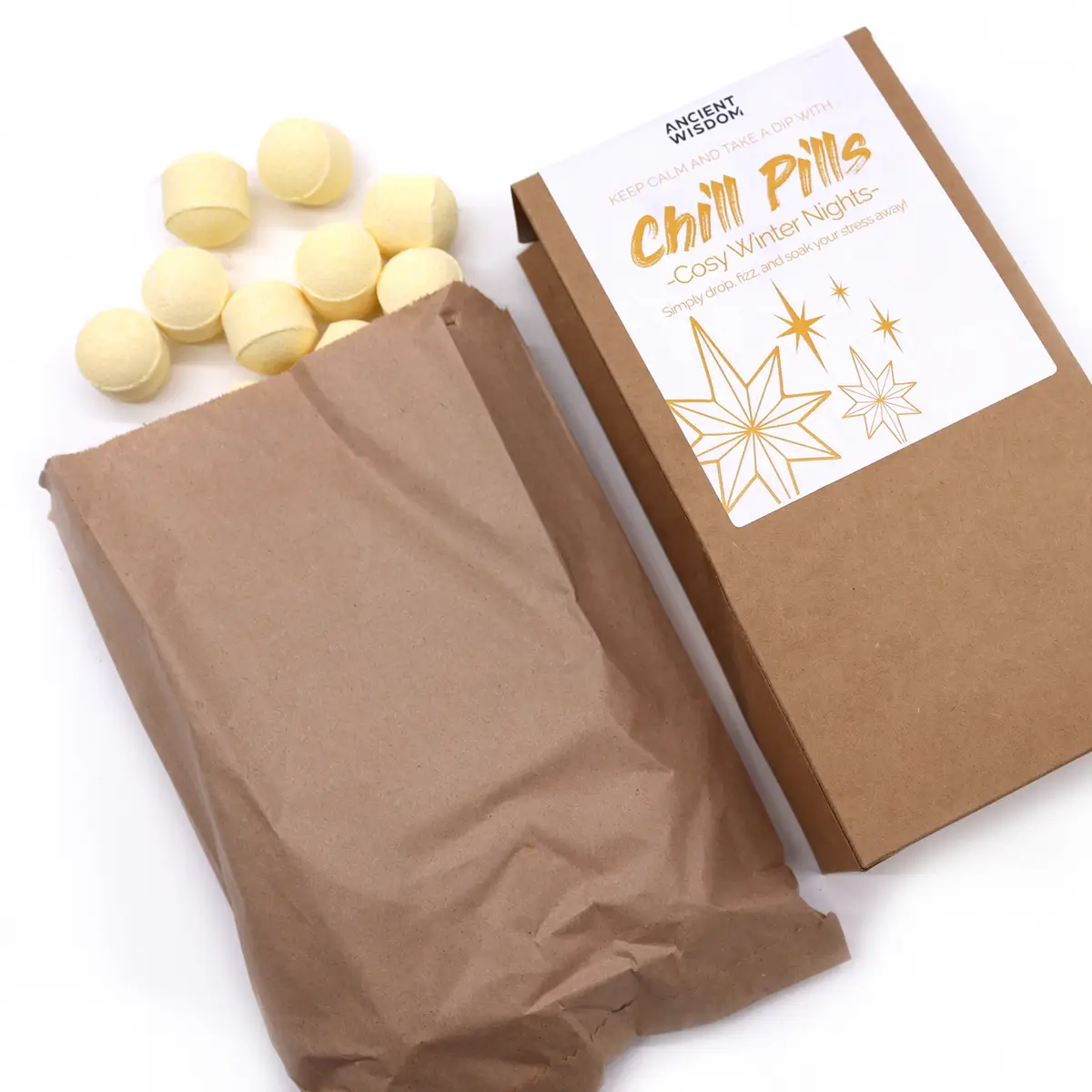 Chill Pills Presentpaket med badbomber 350g – Mysiga vinterkvällar - produktbild 2