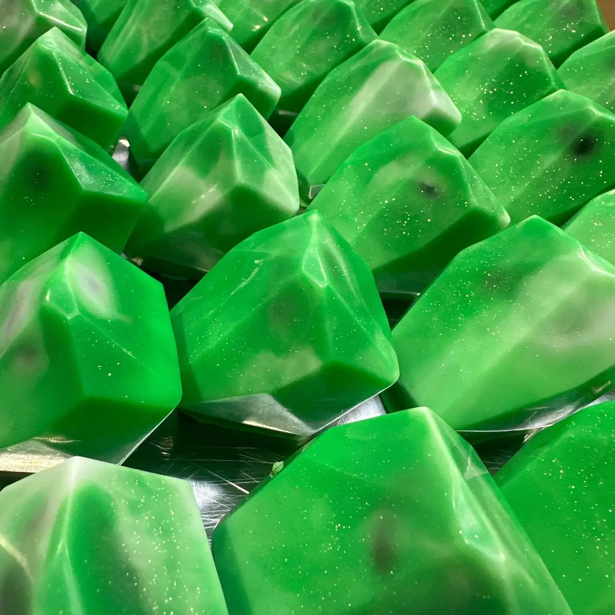 Crystal Element jordtvål med äkta ädelsten - produktbild 2