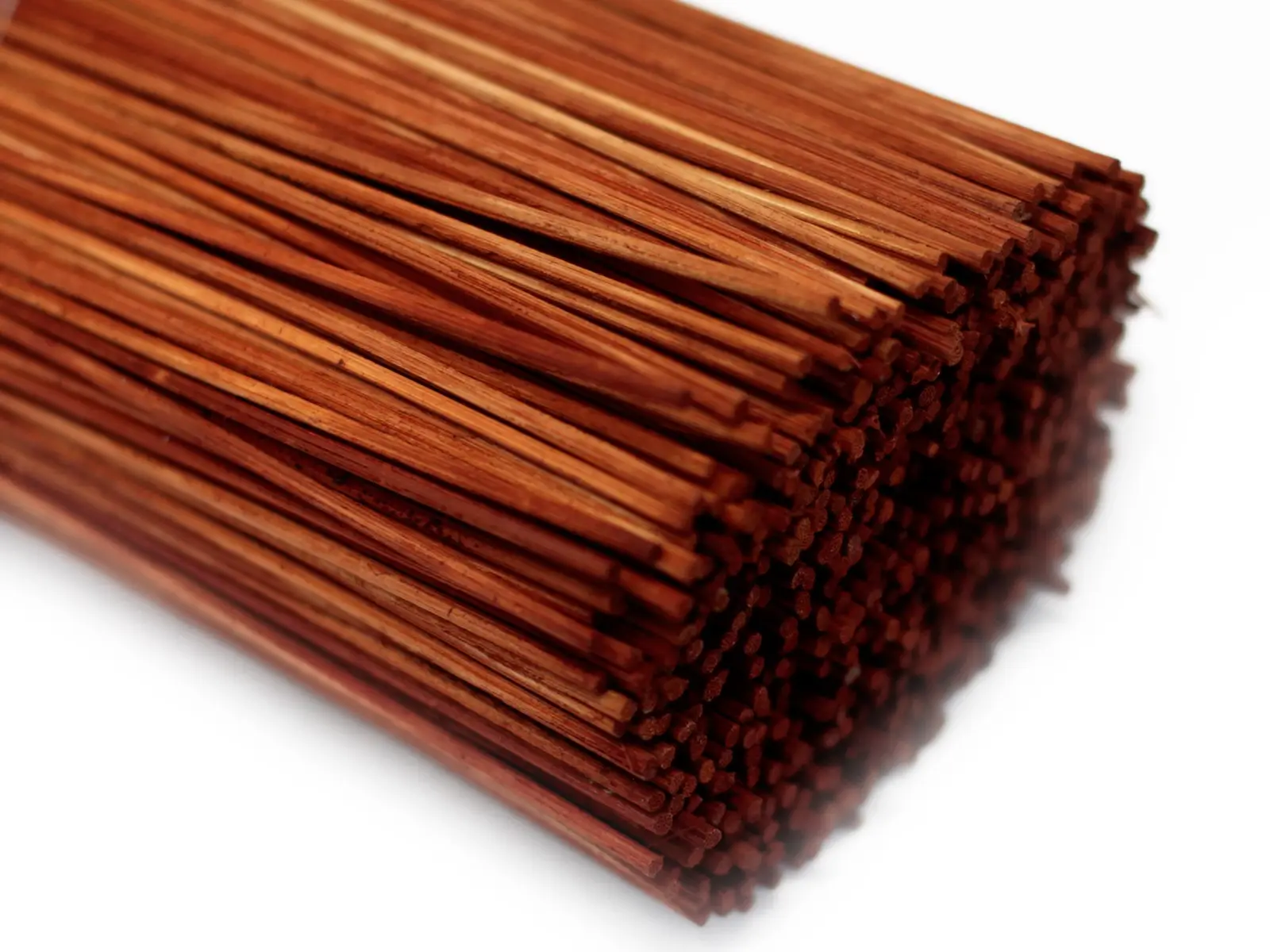 Doftpinnar i mörkbrunt för doftspridare 25 cm x 3 mm, 500 g - produktbild 2