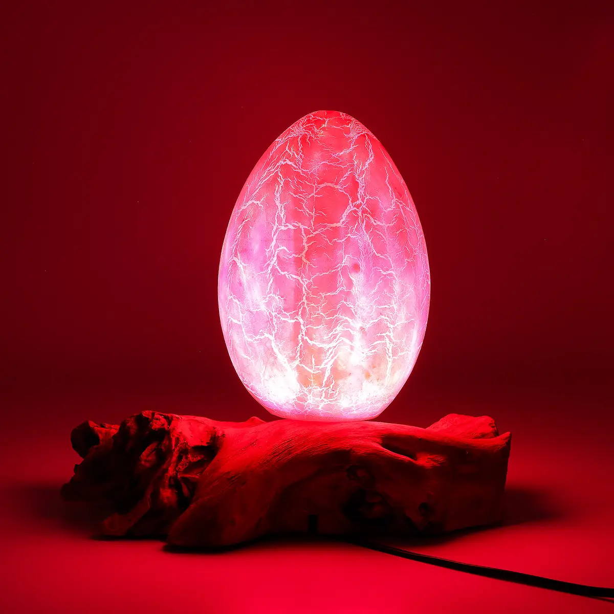 DriftGlow bordslampa med äggformad skärm i sprucken orange och fot av drivved - produktbild 10