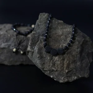 Essence of the Volcano halsband i lavasten - produktbild 7