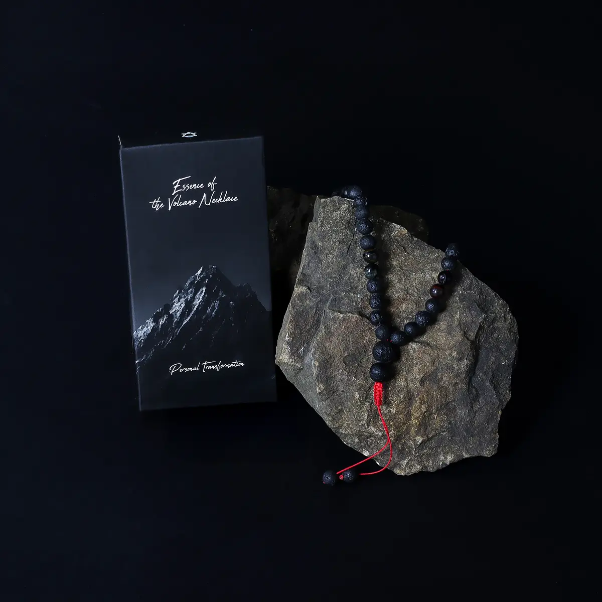 Essence of the Volcano halsband i lavasten med tigeröga - produktbild 6