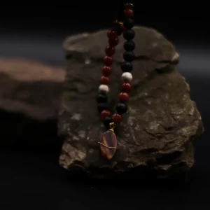 Essence of the Volcano halsband med lavasten för skydd - produktbild 5