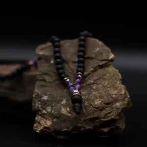 Essence of the Volcano halsband med lavasten och ametist - produktbild 4
