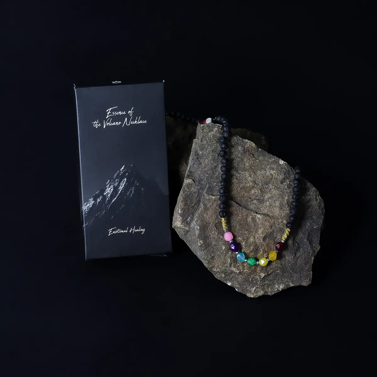 Essence of the Volcano halsband med lavasten och chakrabeads för känslomässig balans - produktbild 5