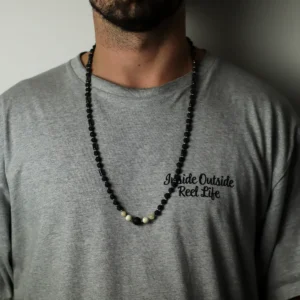 Essence of the Volcano halsband med lavasten och howlit - produktbild 2