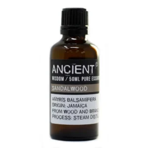 Flaska med eterisk olja Amyris balsamifera 50 ml med svart lock och etikett