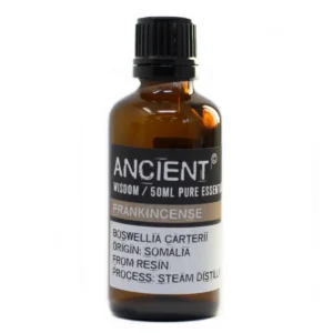 Flaska med 50 ml eterisk olja av frankincense med etikett