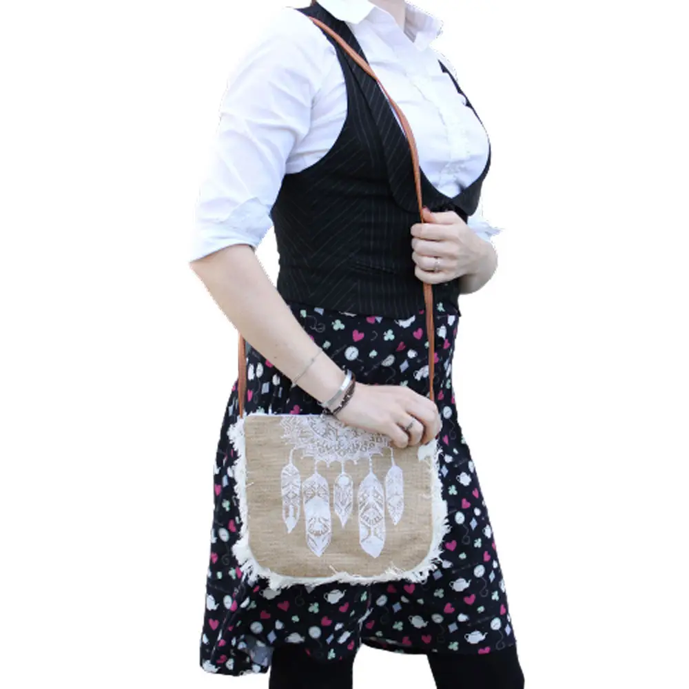 Fab Fringe-väska med drömfångarmotiv - produktbild 3