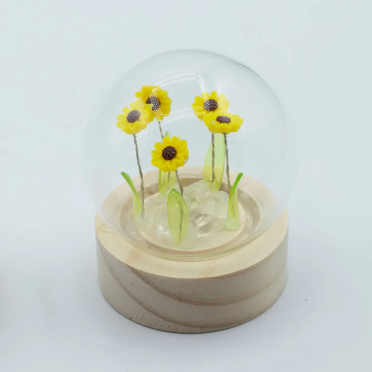 Floral Glow Trädgårdskupol med 5 solrosor och LED-batteri - produktbild 4